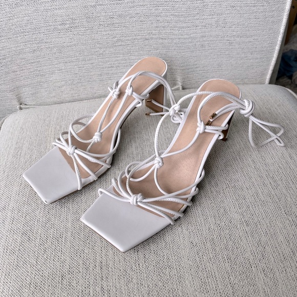 Women's Chinese Laundry Lace-up Heeled Sandals - Picture 1 of 2